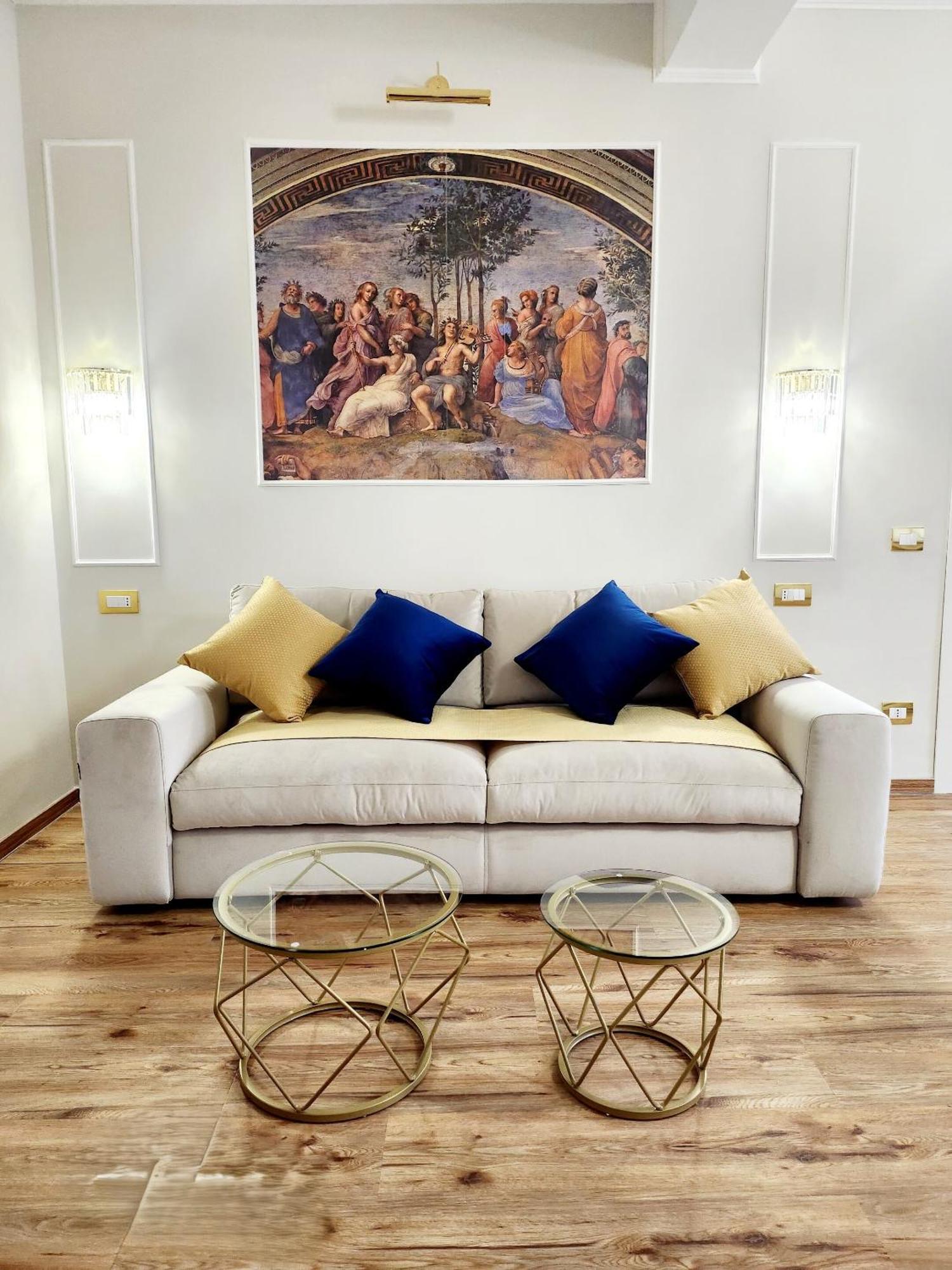 Golden Palace Luxury *